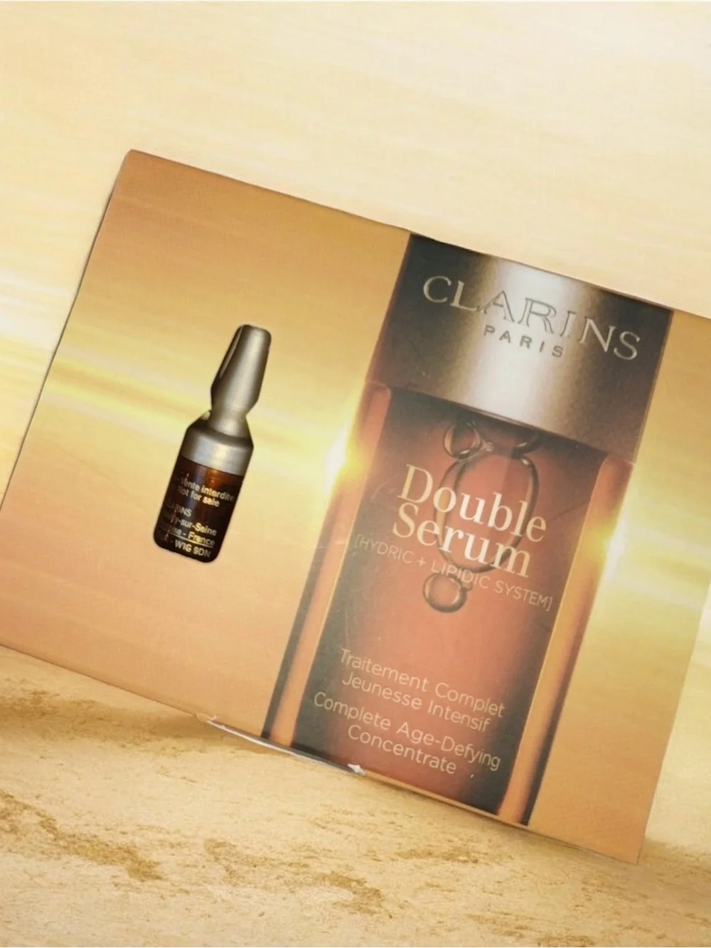 New Clarins Double Serum trial kit featuring three individual 0.9ml vials in Box